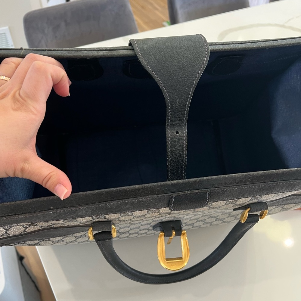 Vintage Gucci weekend/travel bag - Picture 5 of 5